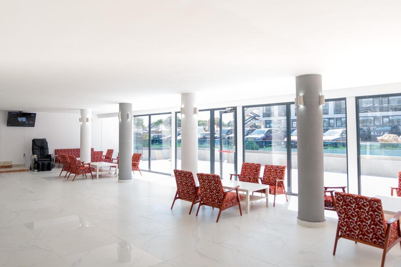 Hotel Apollo 3*